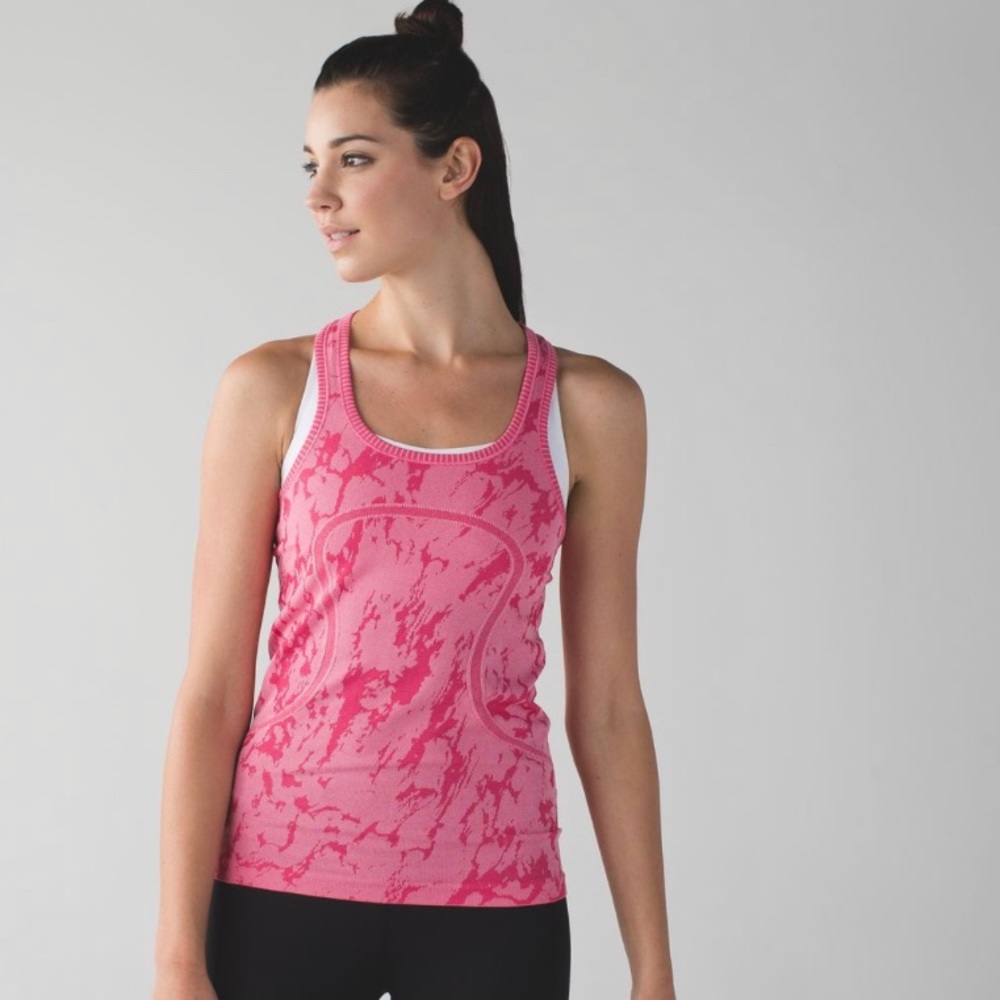 Lululemon Swiftly Tech Racerback in Heathered Bon Bon